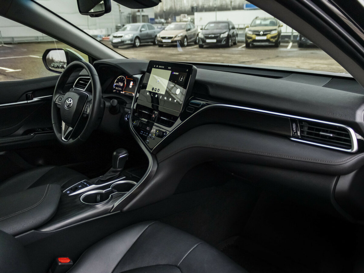 Купить Toyota Camry с пробегом. Фото: #7