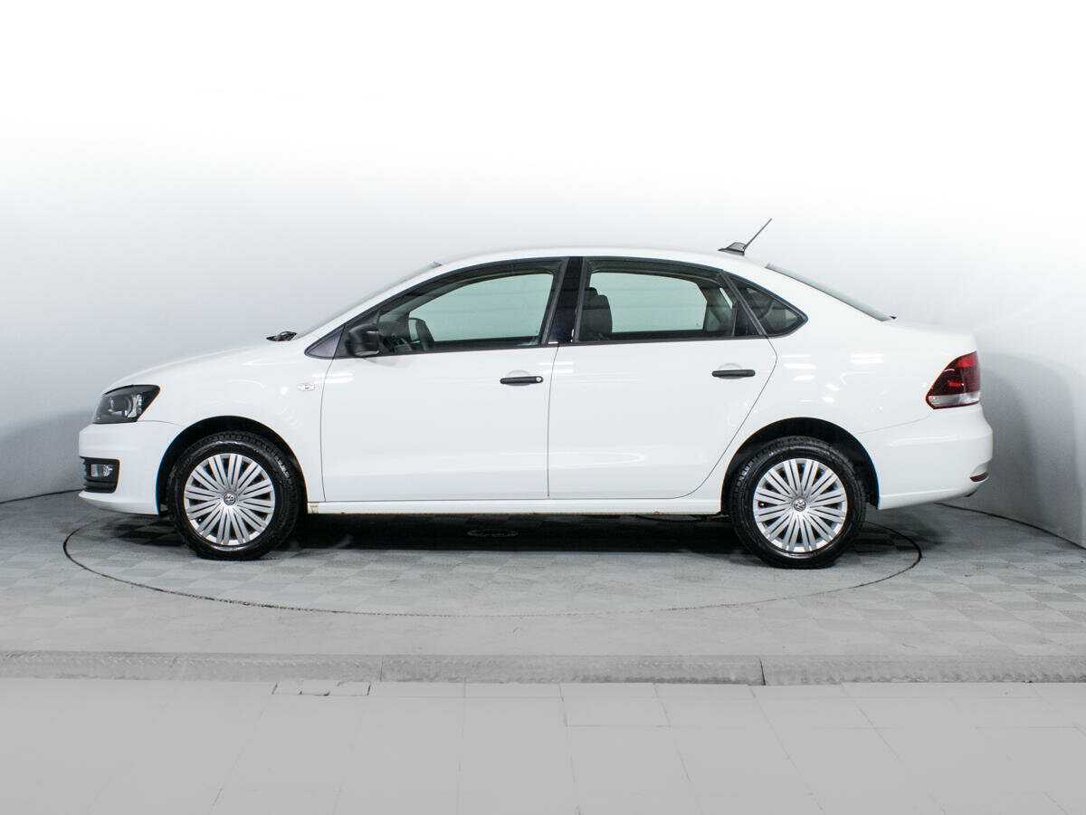 Купить Volkswagen Polo с пробегом. Фото: #7