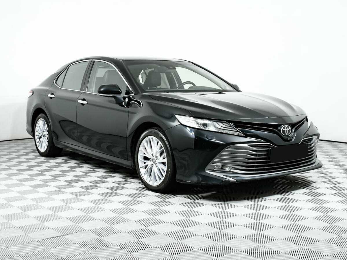 Купить Toyota Camry с пробегом. Фото: #2