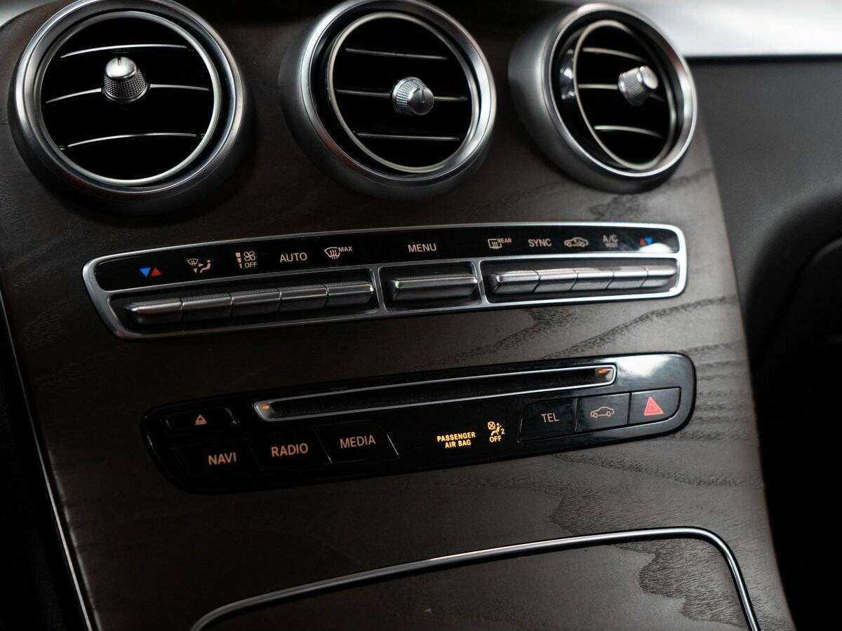 Купить Mercedes-Benz GLC с пробегом. Фото: #15