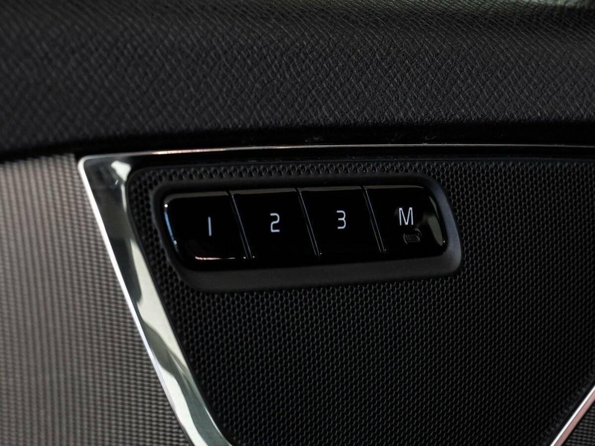 Купить Volvo XC90 с пробегом. Фото: #15