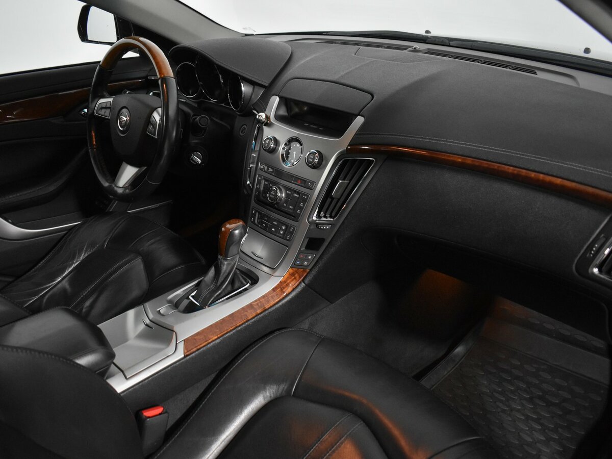 Купить Cadillac CTS с пробегом. Фото: #11