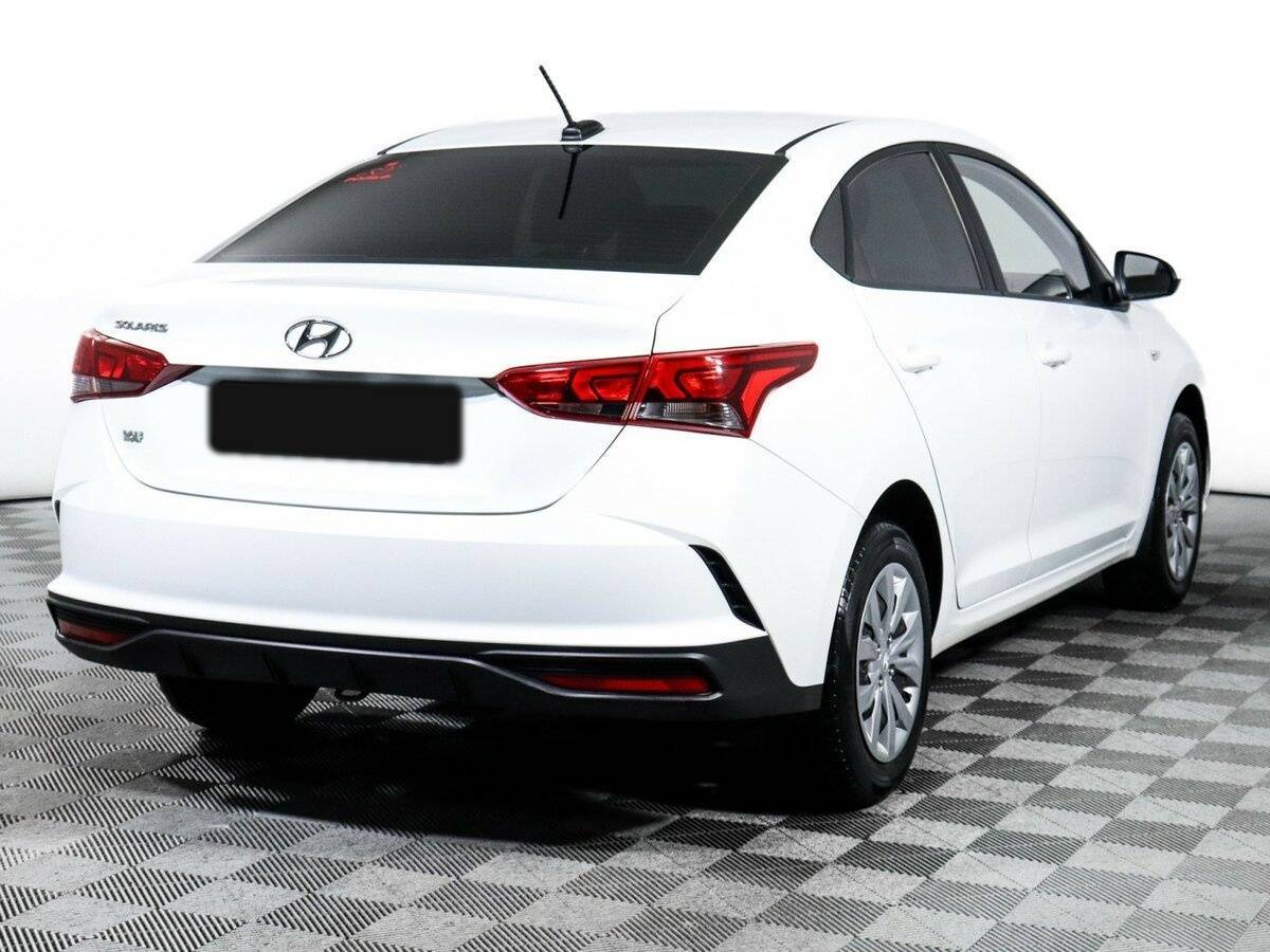 Купить Hyundai Solaris с пробегом. Фото: #3