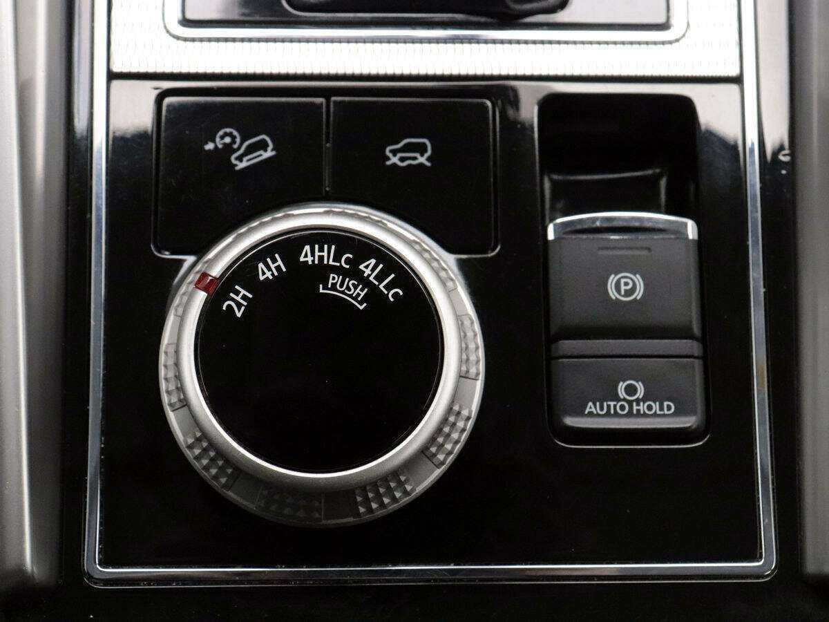 Купить Mitsubishi Pajero Sport с пробегом. Фото: #15