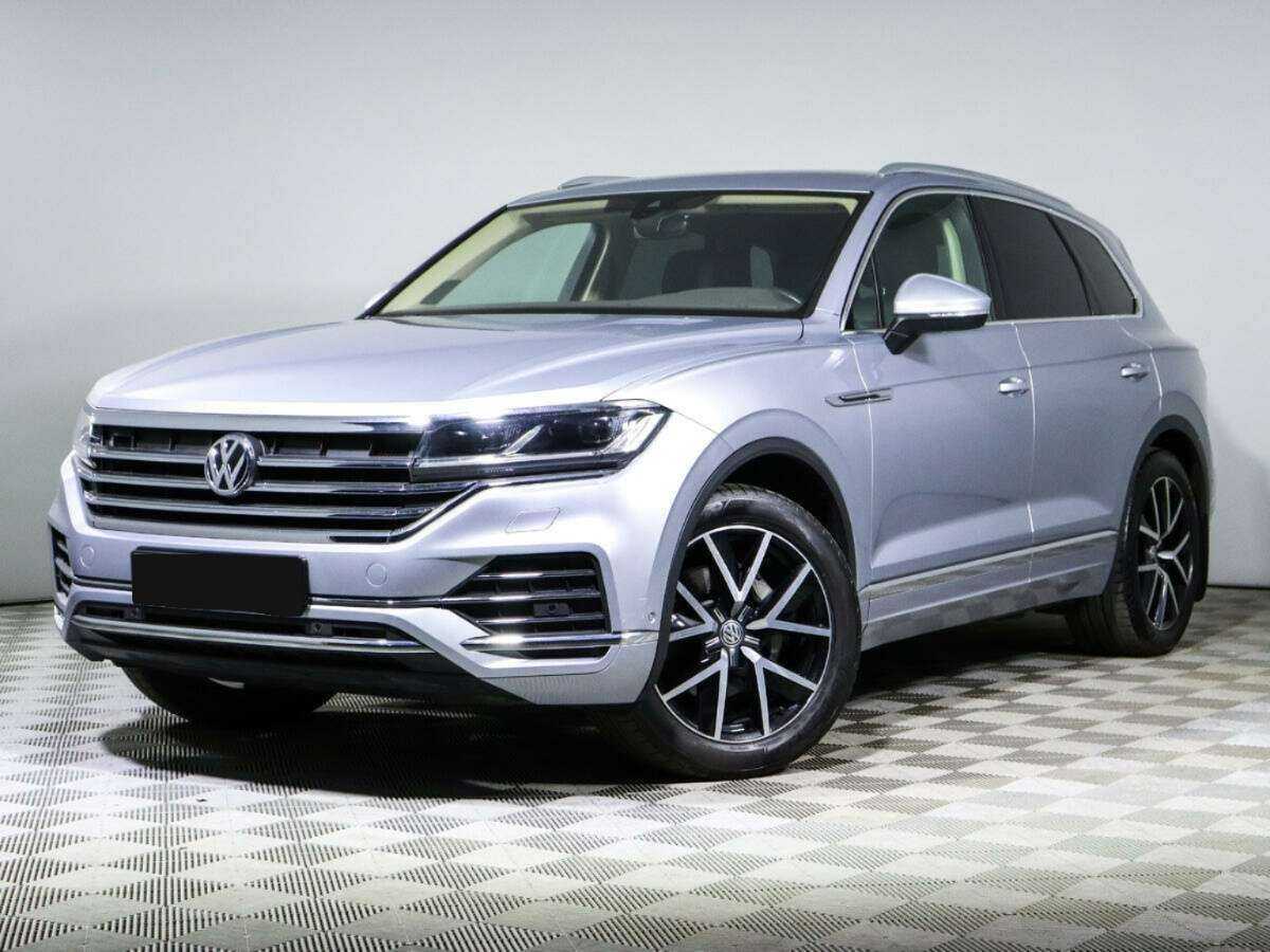 Купить Volkswagen Touareg с пробегом. Фото: #0