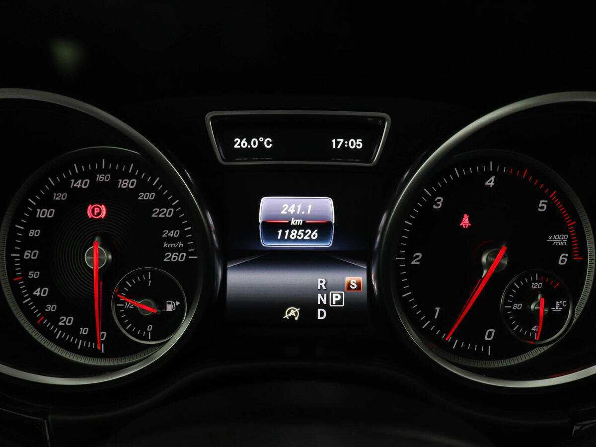 Купить Mercedes-Benz GLE с пробегом. Фото: #10