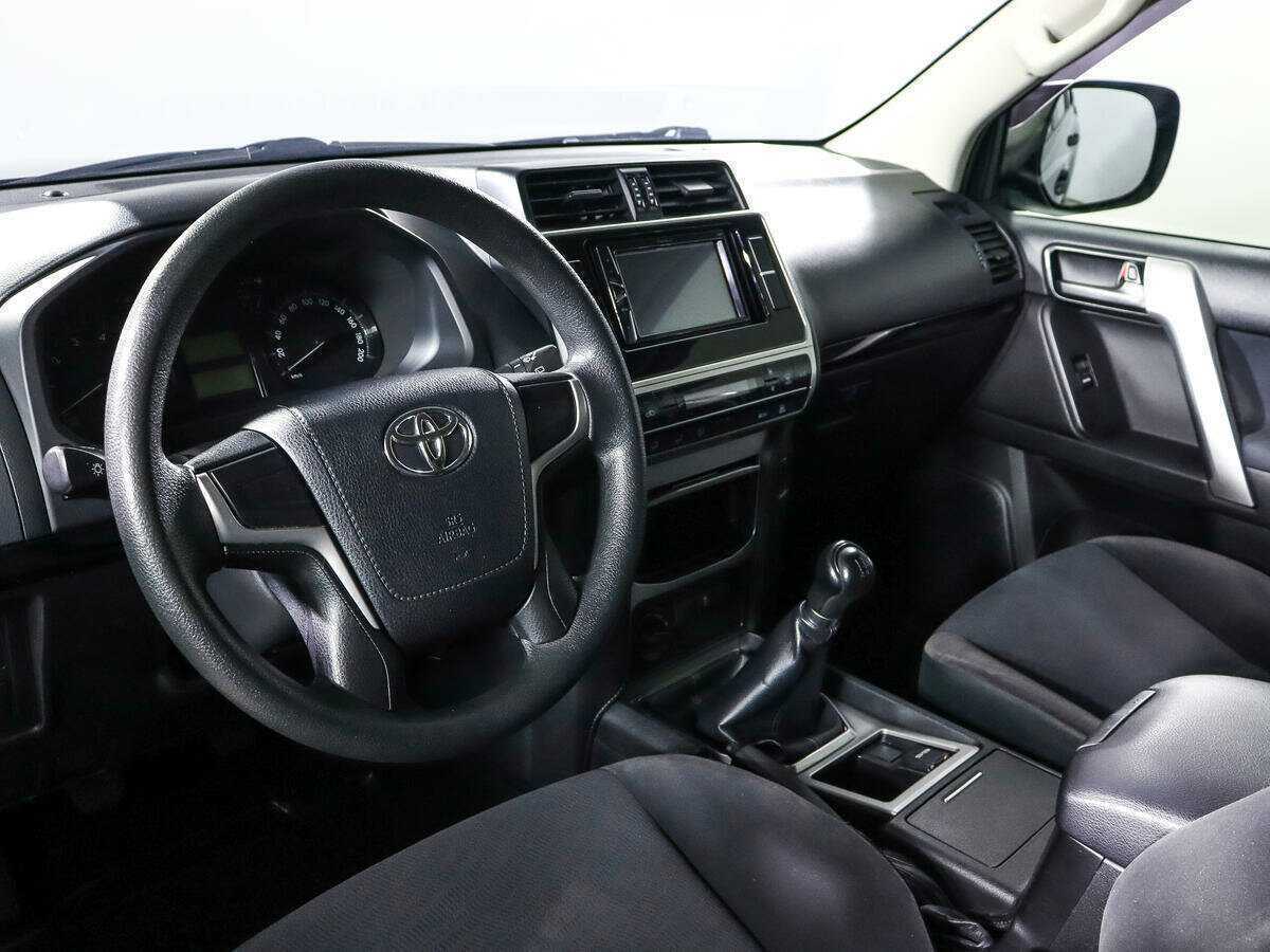 Купить Toyota Land Cruiser Prado с пробегом. Фото: #11