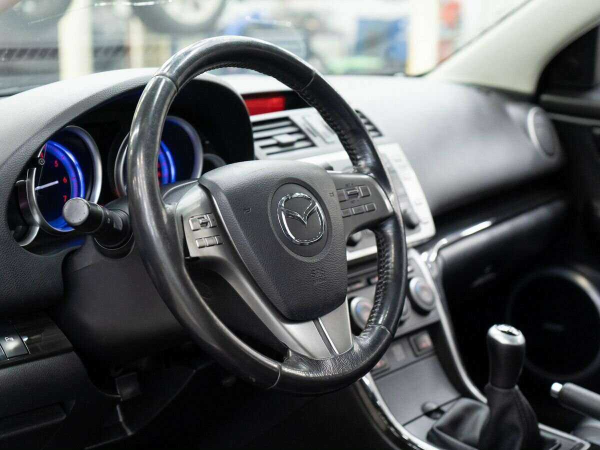Купить Mazda 6 с пробегом. Фото: #4