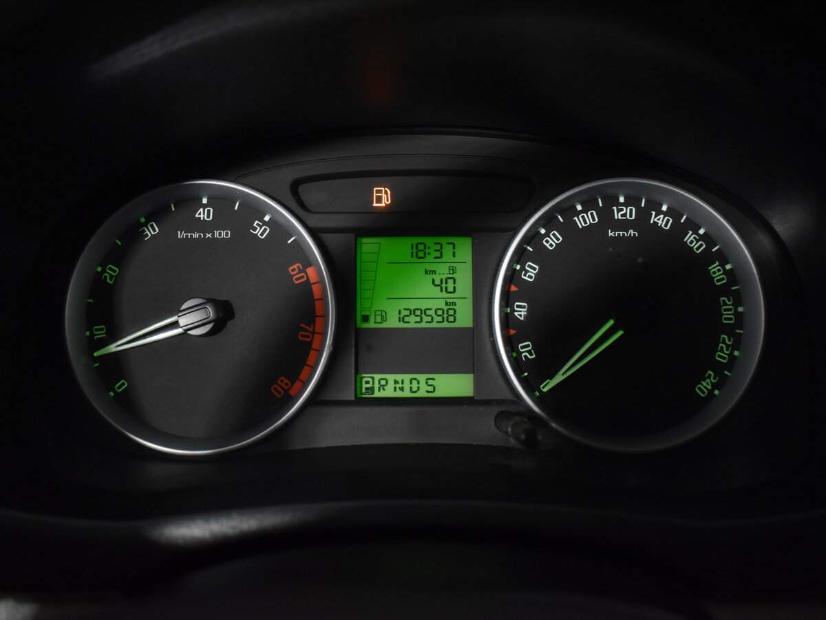 Купить Skoda Fabia с пробегом. Фото: #12
