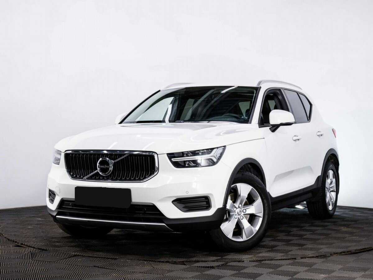 Купить Volvo XC40 с пробегом. Посмотреть фото