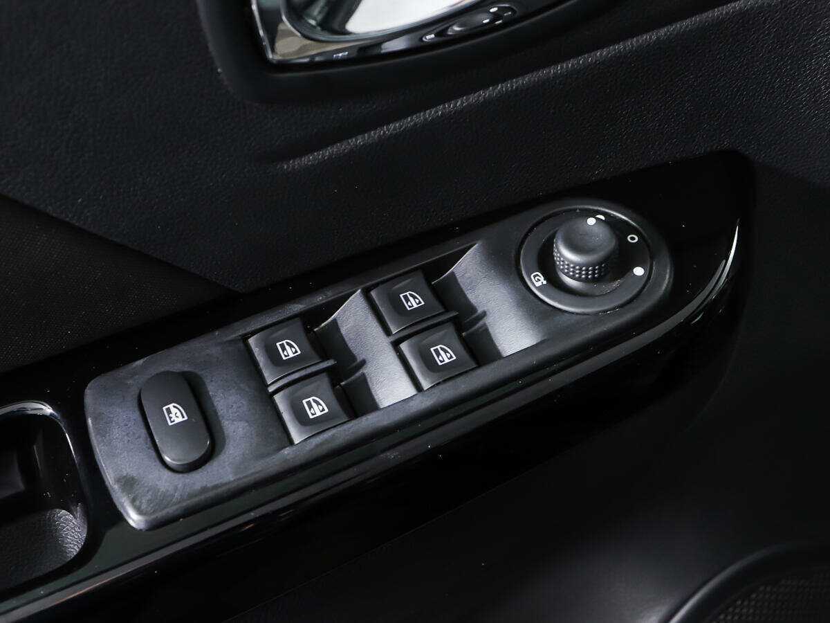 Купить Renault Kaptur с пробегом. Фото: #14