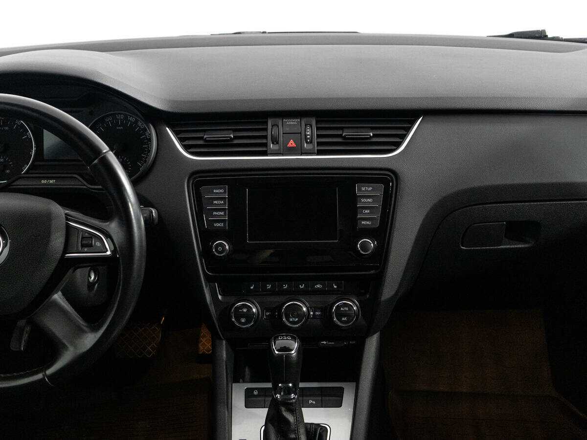 Купить Skoda Octavia с пробегом. Фото: #13