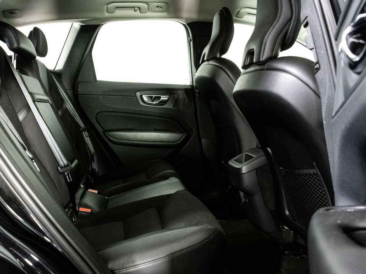 Купить Volvo XC60 с пробегом. Фото: #14