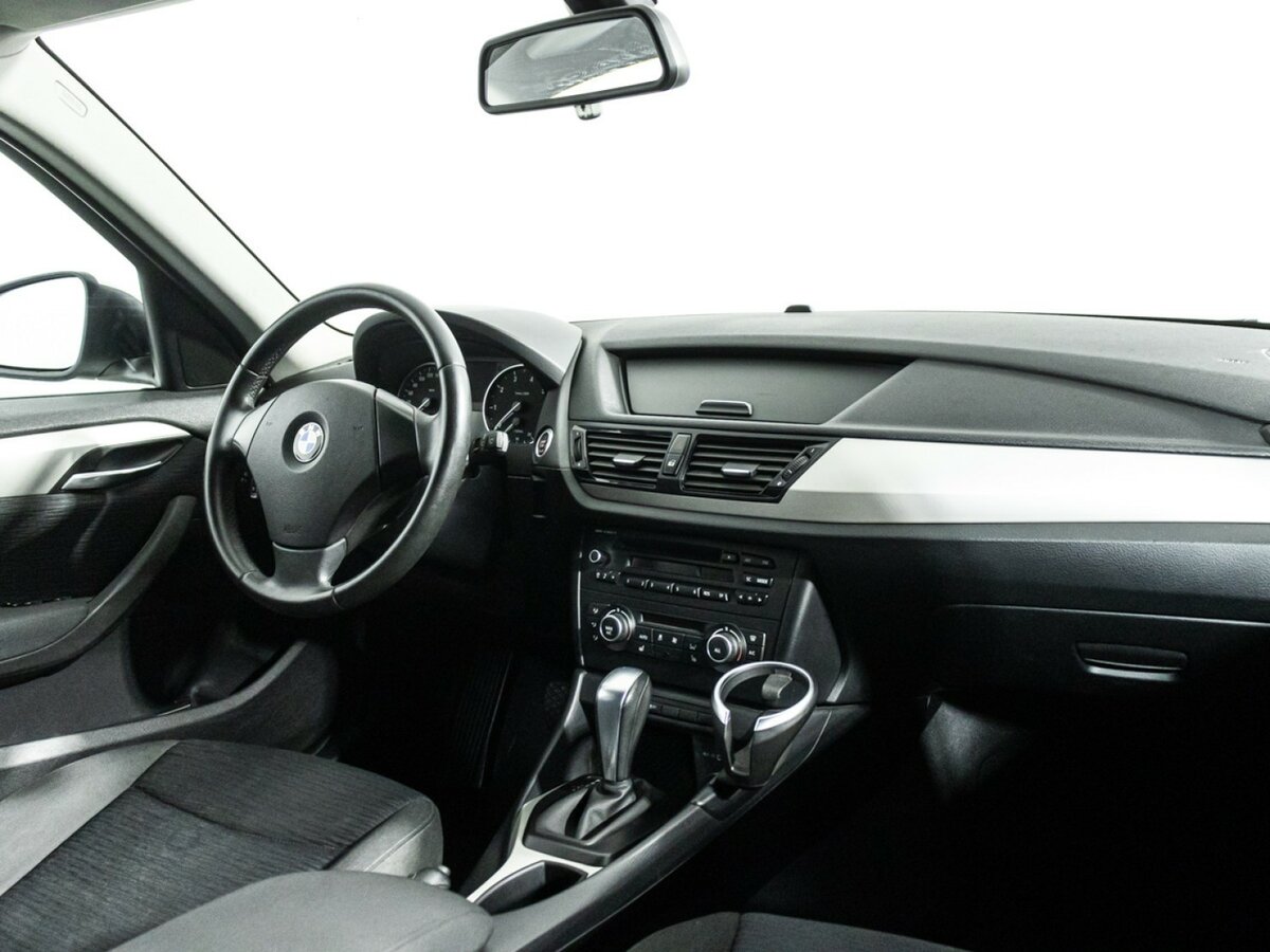 Купить BMW X1 с пробегом. Фото: #8