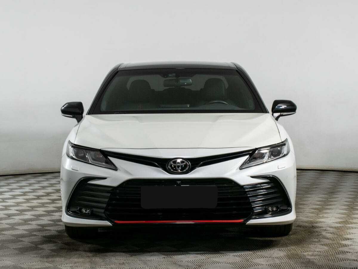 Купить Toyota Camry с пробегом. Фото: #1