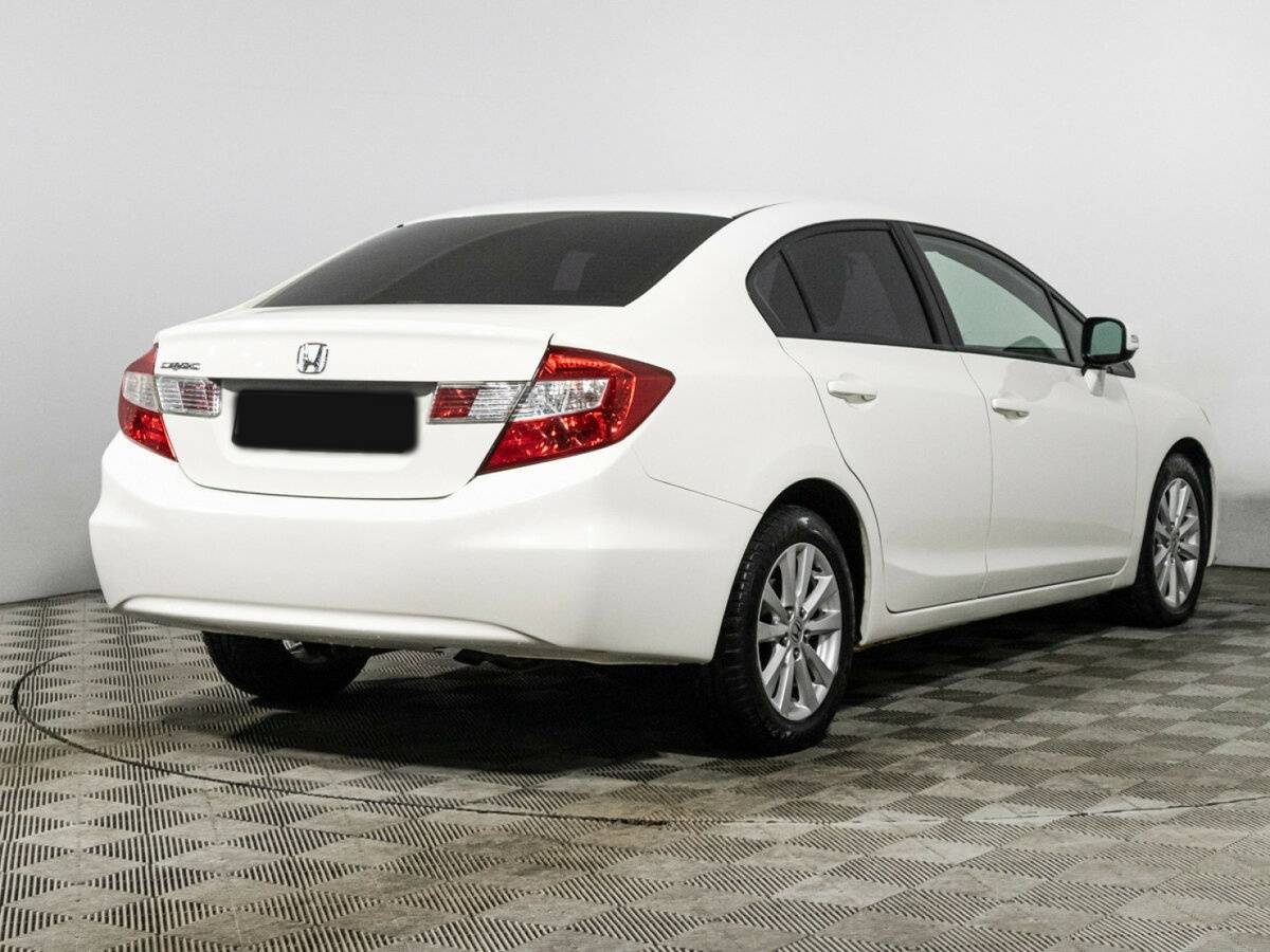 Купить Honda Civic с пробегом. Фото: #4