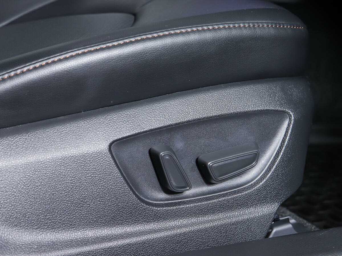 Купить Toyota Camry с пробегом. Фото: #15