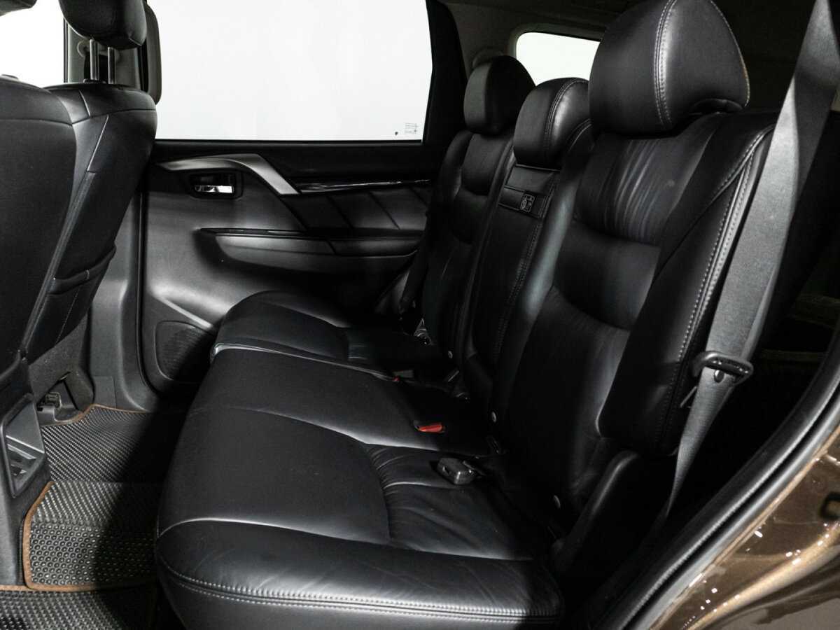 Купить Mitsubishi Pajero Sport с пробегом. Фото: #9