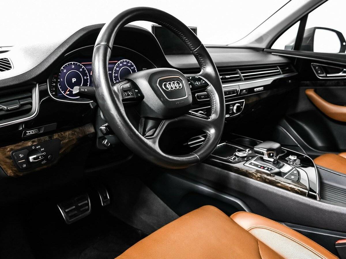 Купить Audi Q7 с пробегом. Фото: #11