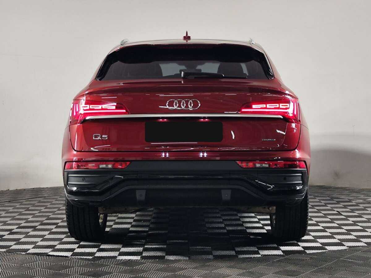 Купить Audi Q5 Sportback с пробегом. Фото: #2