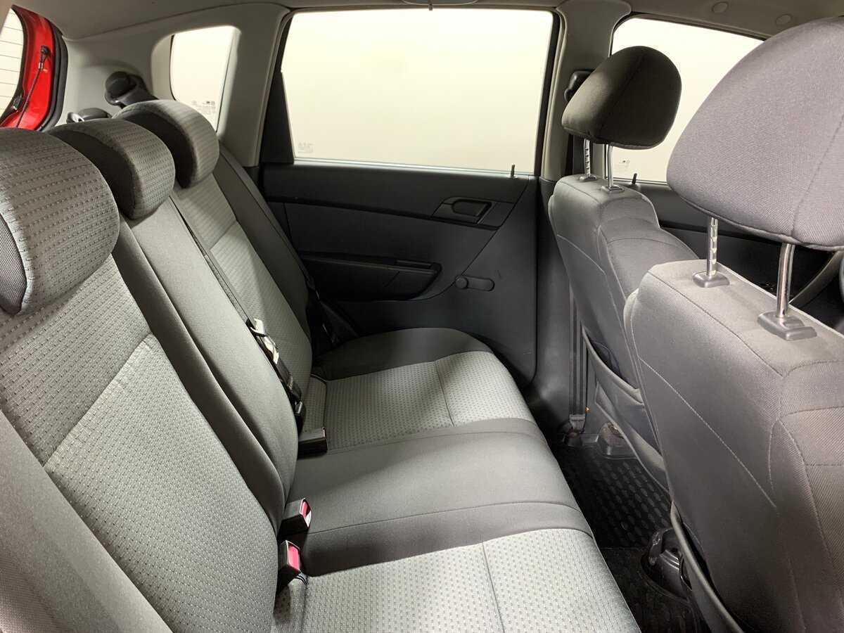 Купить Chevrolet Aveo с пробегом. Фото: #16