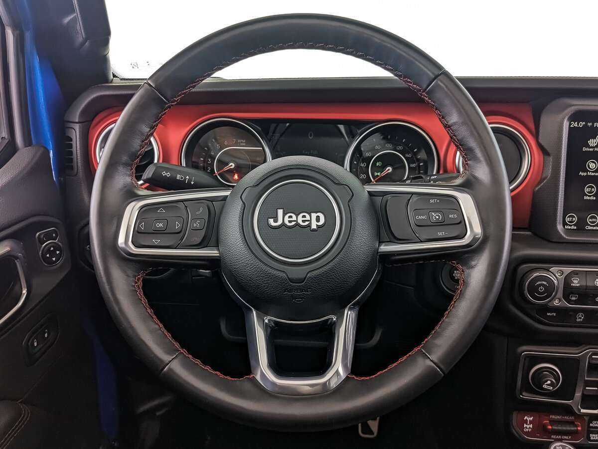 Купить Jeep Wrangler с пробегом. Фото: #16