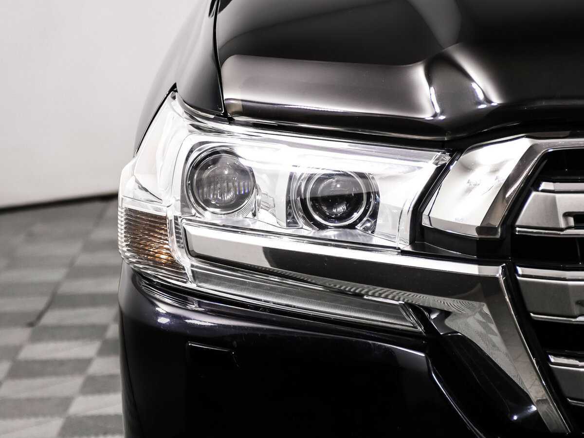 Купить Toyota Land Cruiser с пробегом. Фото: #14