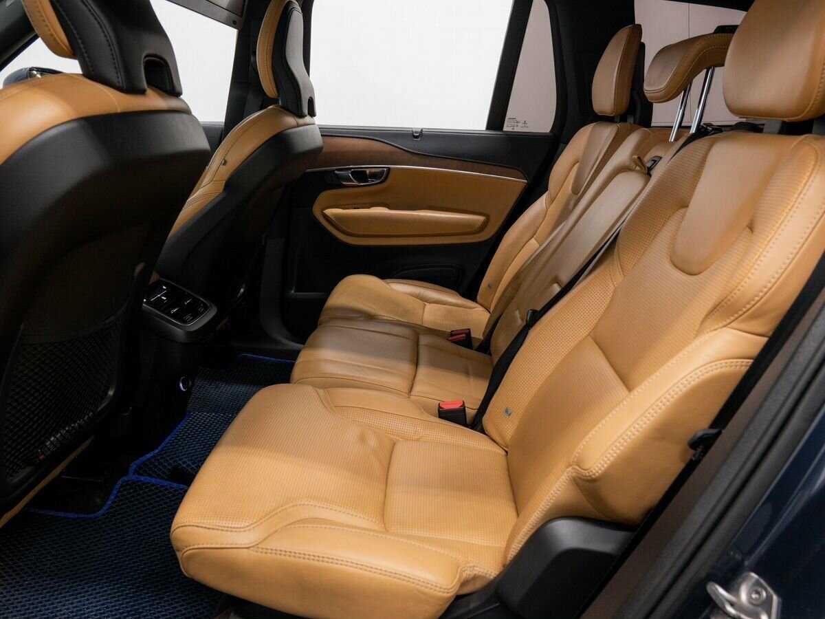 Купить Volvo XC90 с пробегом. Фото: #12