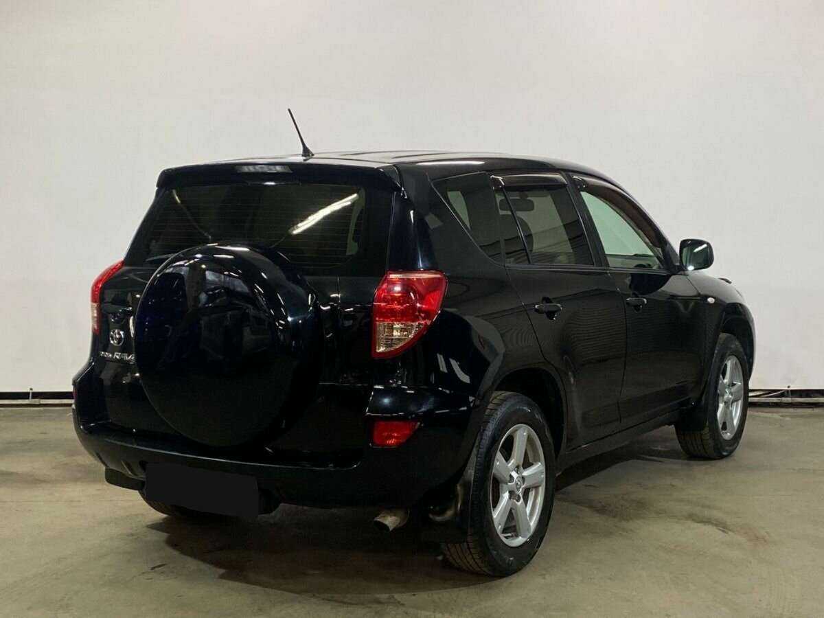 Купить Toyota RAV4 с пробегом. Фото: #4