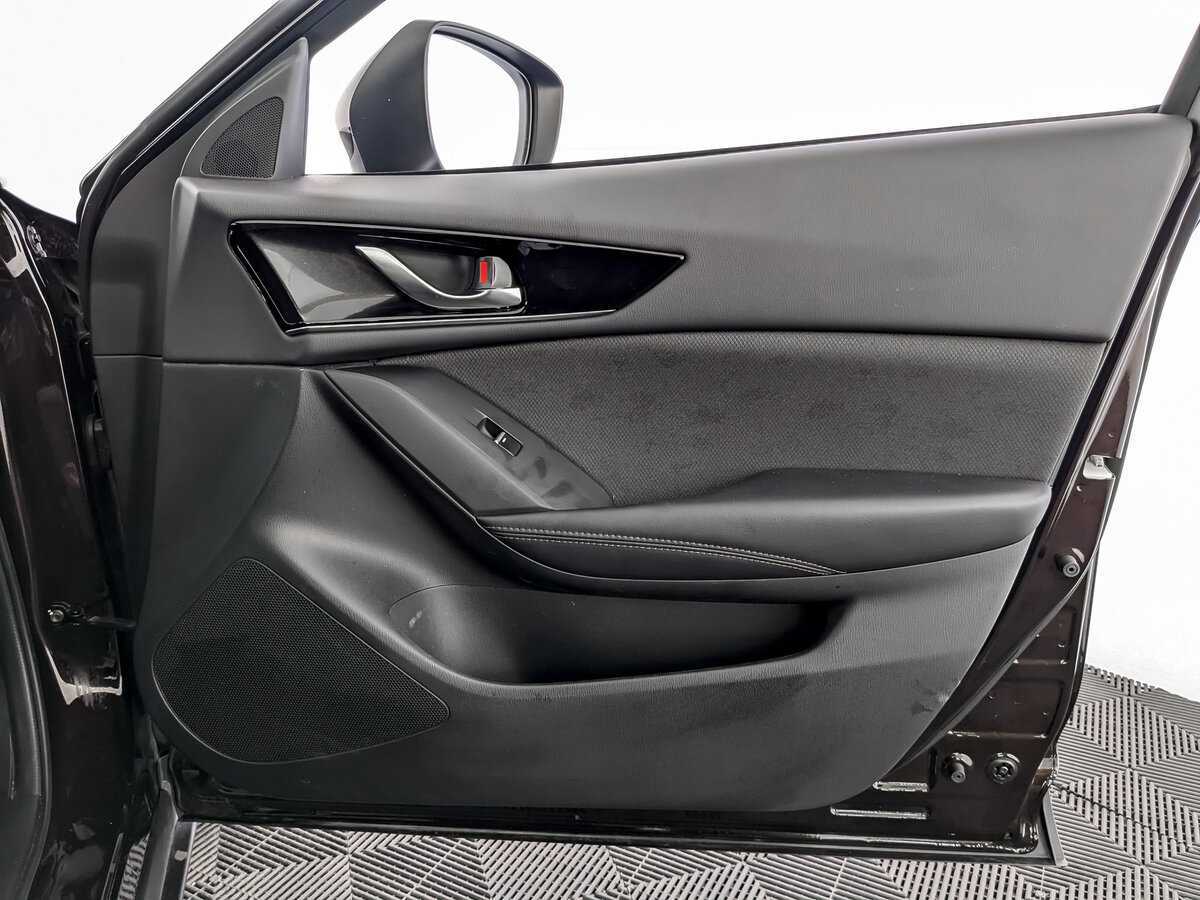 Купить Mazda CX-4 с пробегом. Фото: #19