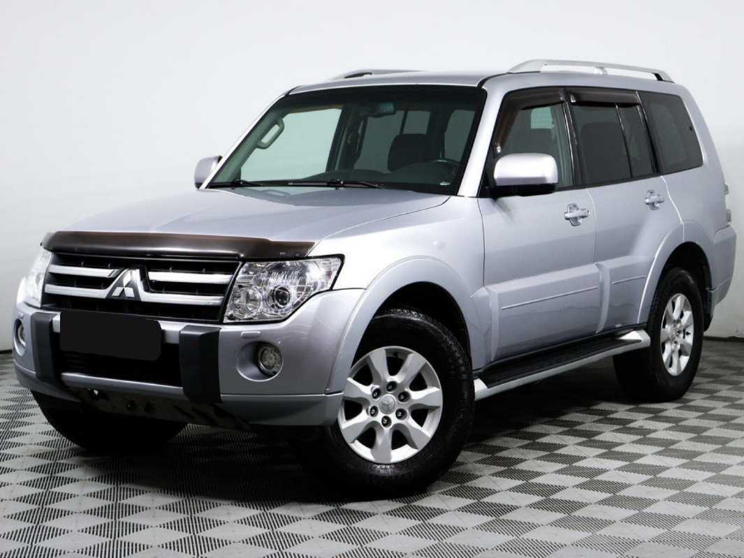 Купить Mitsubishi Pajero с пробегом. Фото: #0
