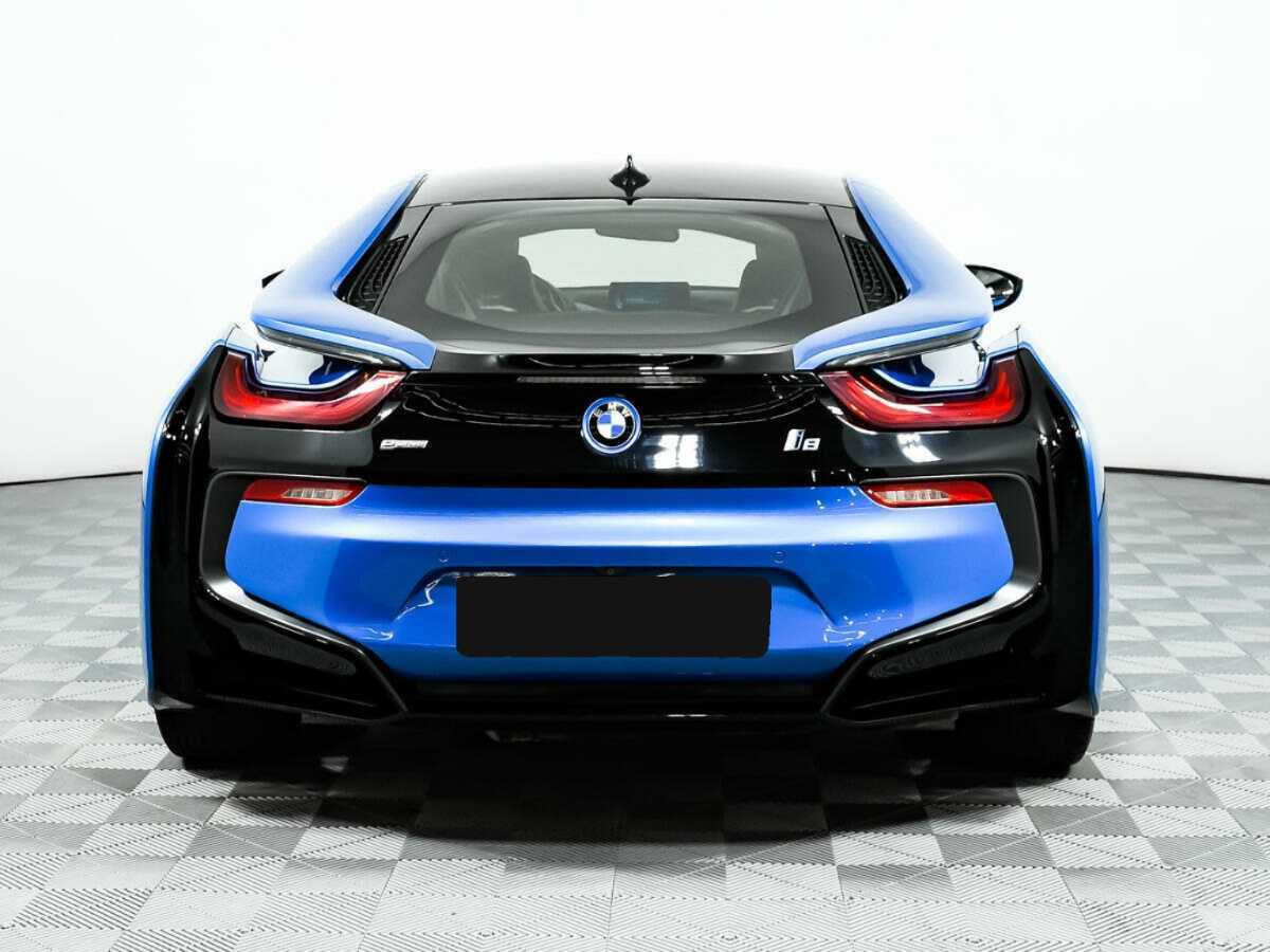Купить BMW i8 с пробегом. Фото: #5