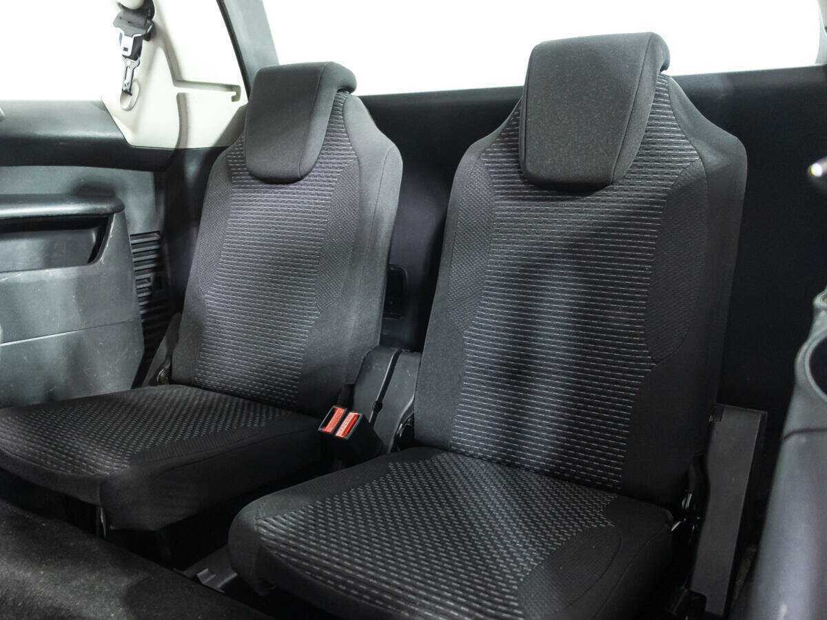Купить Citroen C4 Picasso с пробегом. Фото: #14