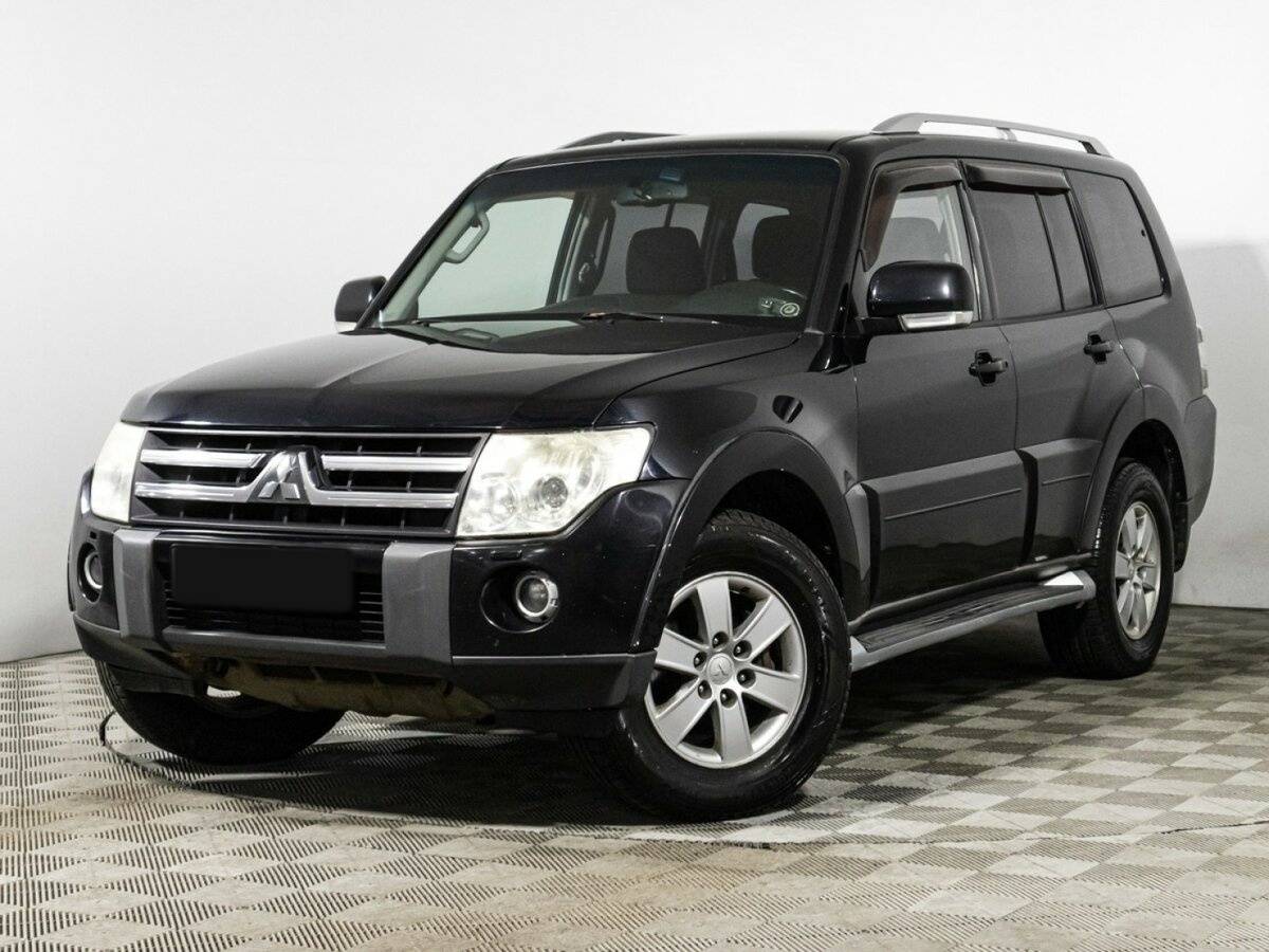 Купить Mitsubishi Pajero с пробегом. Фото: #0