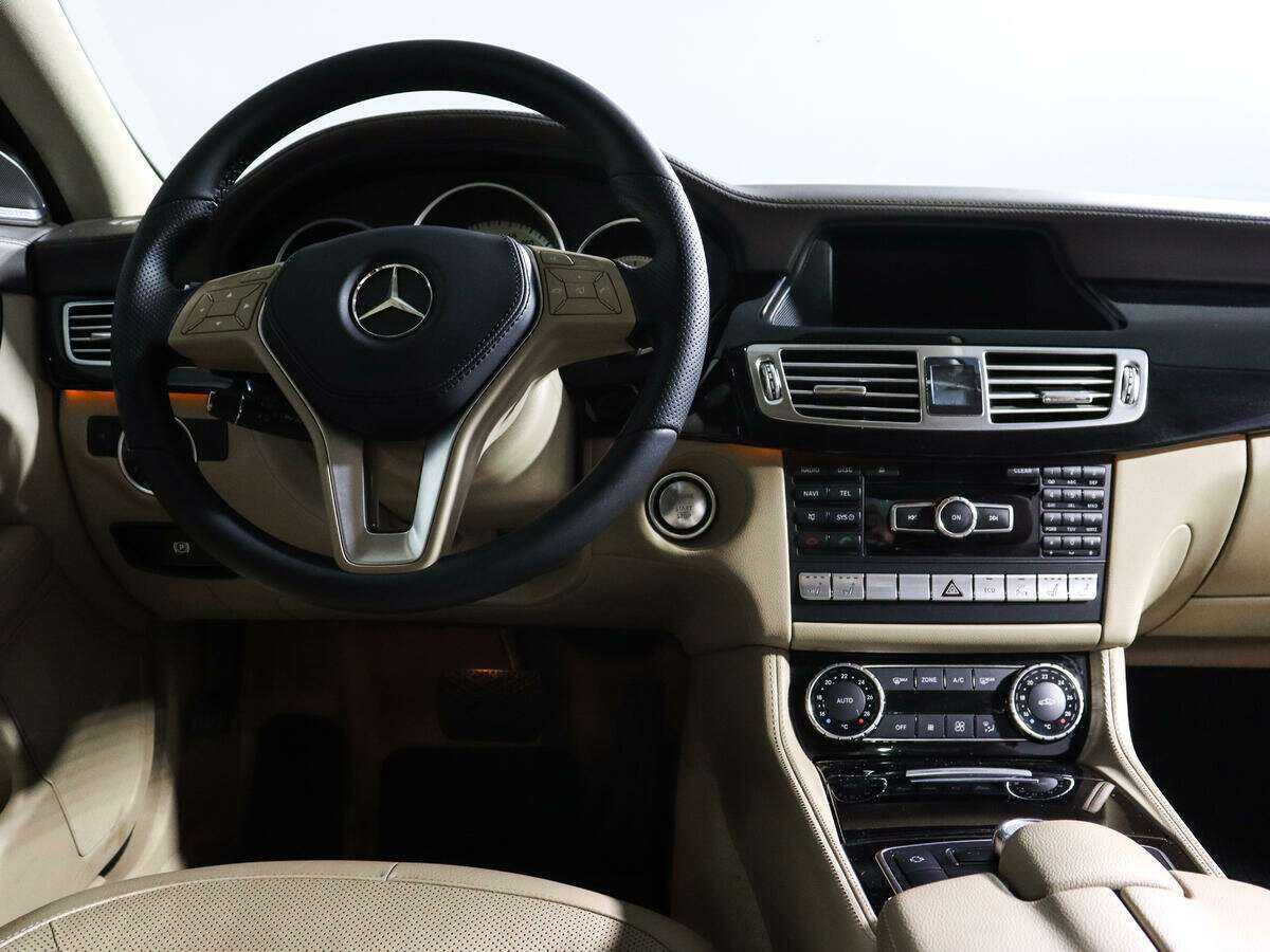 Купить Mercedes-Benz CLS с пробегом. Фото: #9