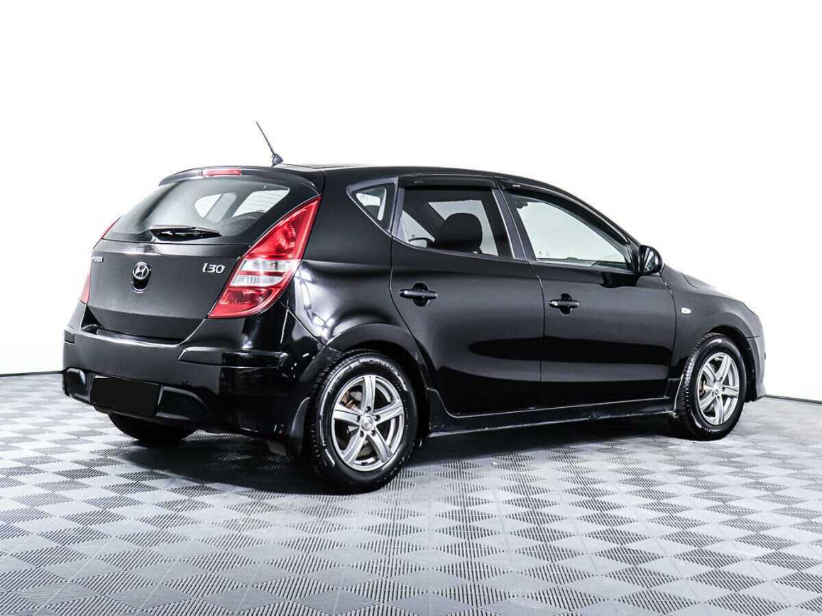 Купить Hyundai i30 с пробегом. Фото: #4