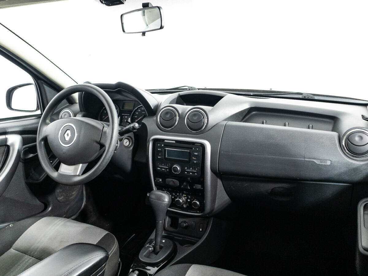 Купить Renault Duster с пробегом. Фото: #8