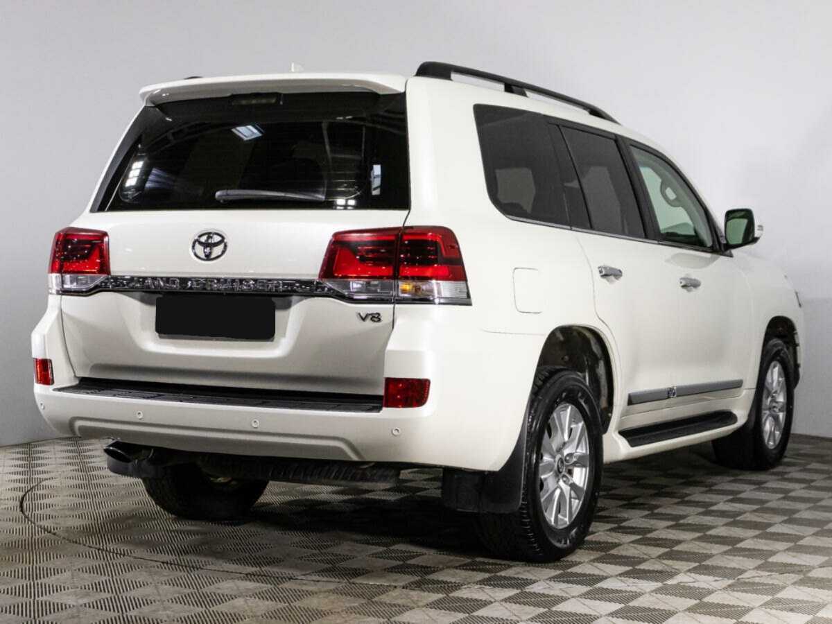 Купить Toyota Land Cruiser с пробегом. Фото: #4