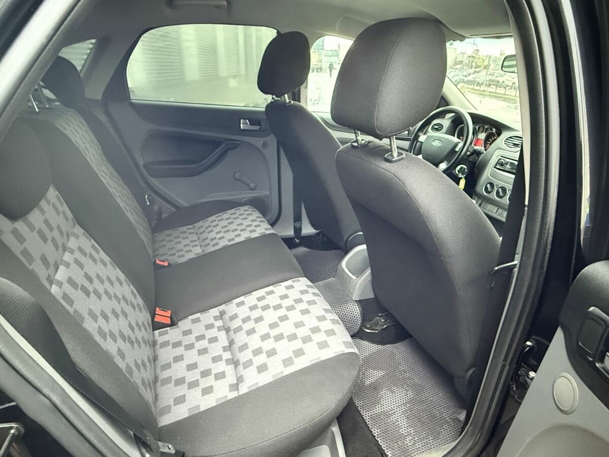 Купить Ford Focus с пробегом. Фото: #13