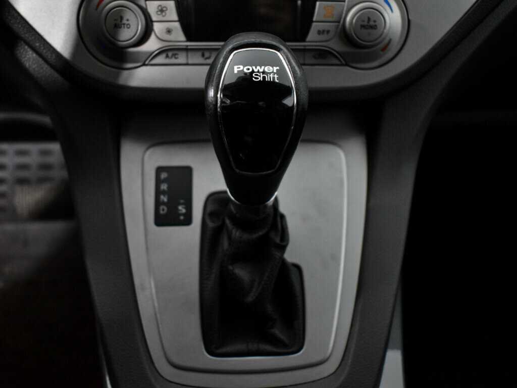 Купить Ford Kuga с пробегом. Фото: #8