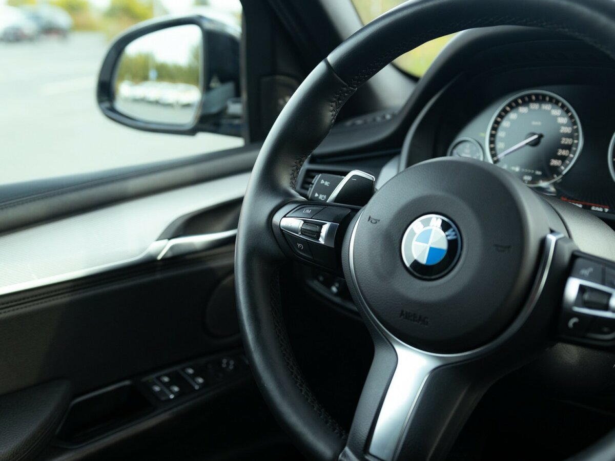 Купить BMW X5 с пробегом. Фото: #17