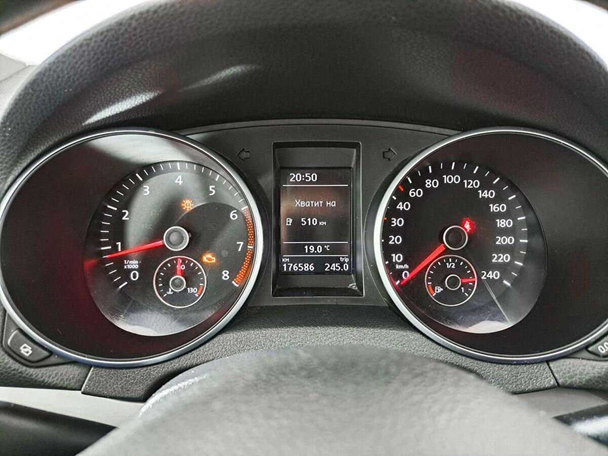 Купить Volkswagen Golf с пробегом. Фото: #12