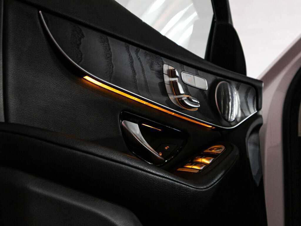 Купить Mercedes-Benz GLC Coupe с пробегом. Фото: #29