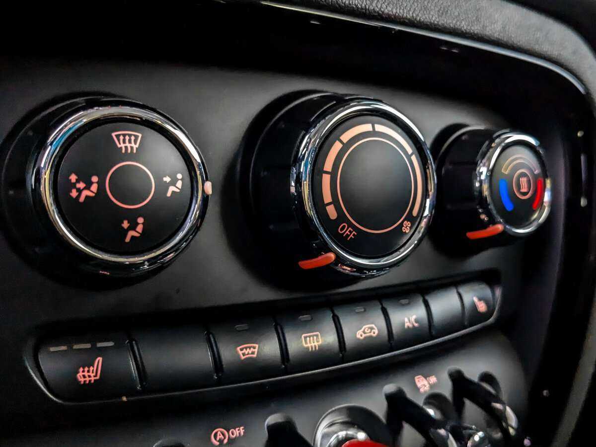 Купить Mini Clubman с пробегом. Фото: #20