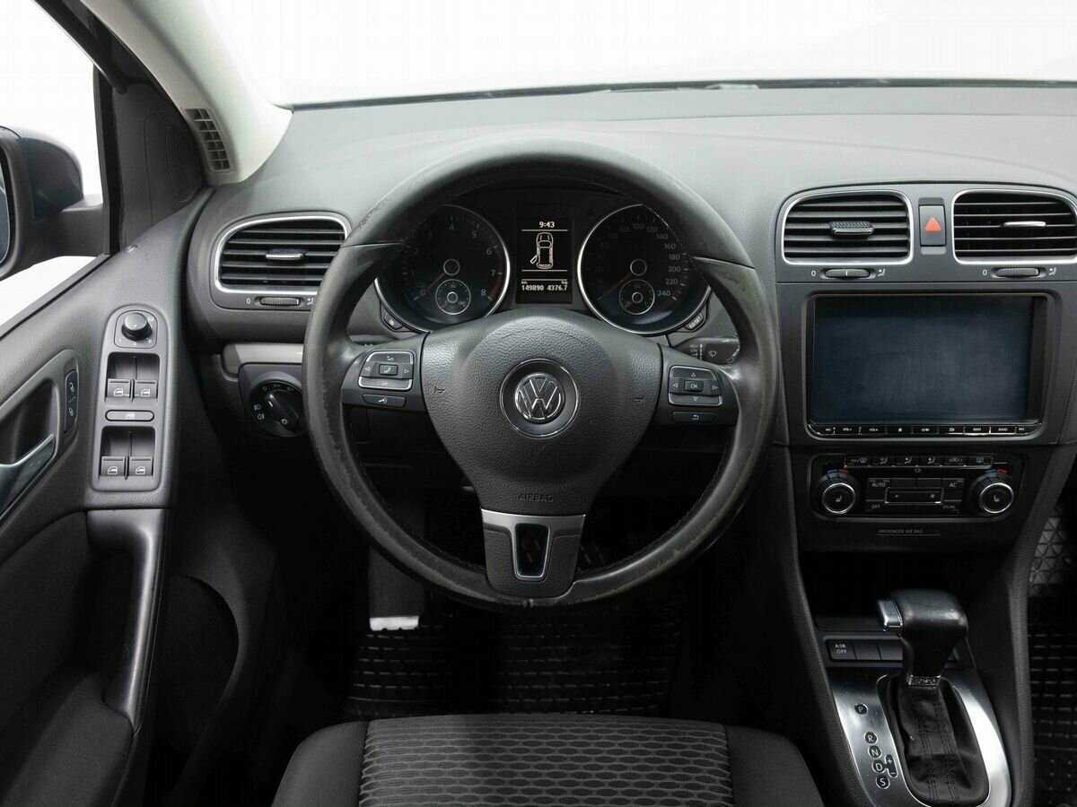 Купить Volkswagen Golf с пробегом. Фото: #13