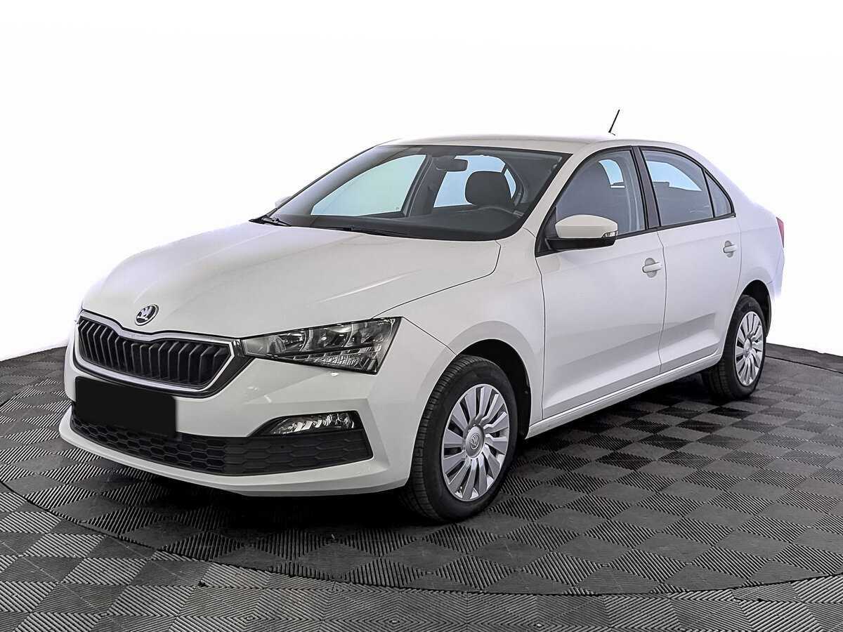 Купить Skoda Rapid с пробегом. Посмотреть фото
