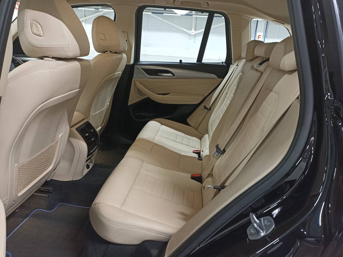 Купить BMW X3 с пробегом. Фото: #11