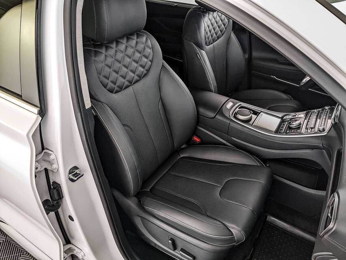 Купить Hyundai Santa Fe с пробегом. Фото: #19