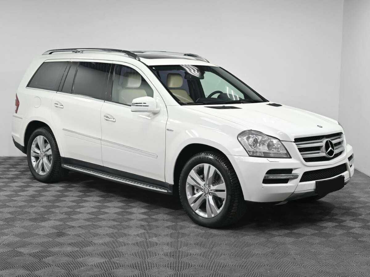 Купить Mercedes-Benz GL-Класс с пробегом. Фото: #2
