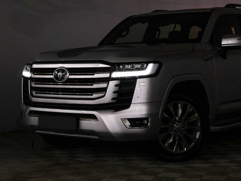 Купить Toyota Land Cruiser с пробегом. Фото: #29